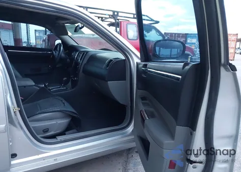 2005 Chrysler 300 Touring from USA, damaged, VIN 2C3AA53GX5H140717